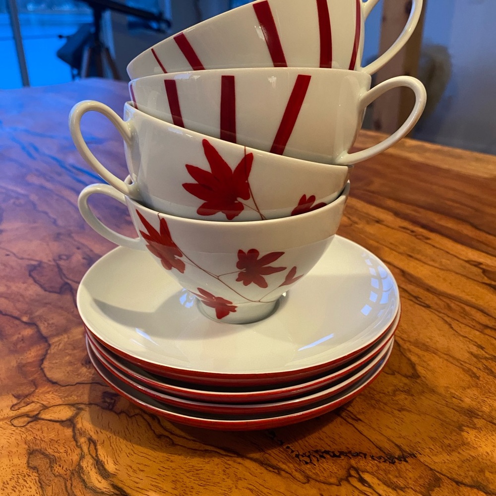 Mikasa Pure Red Tea Cups & Saucers Set of 4